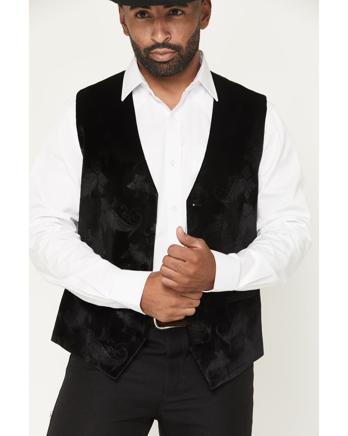 Cody James Men's Velvet Paisley Print Western Dress Vest