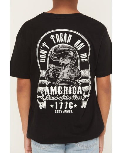 Cody James Boys' Don't Tread On Me Short Sleeve Graphic T-Shirt
