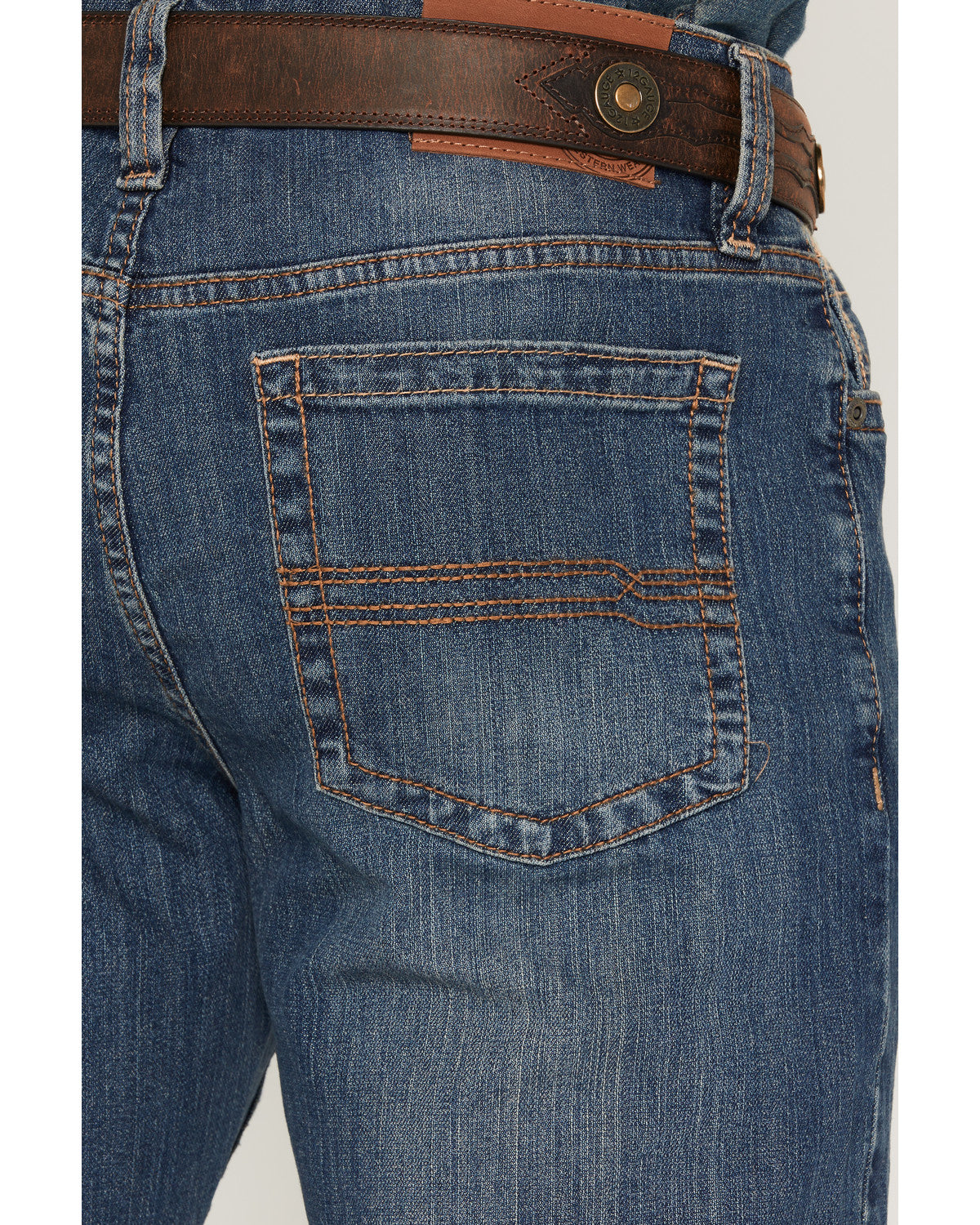 Cody James Men's Wolfstooth Wash Duke Relaxed Bootcut Stretch Denim Je