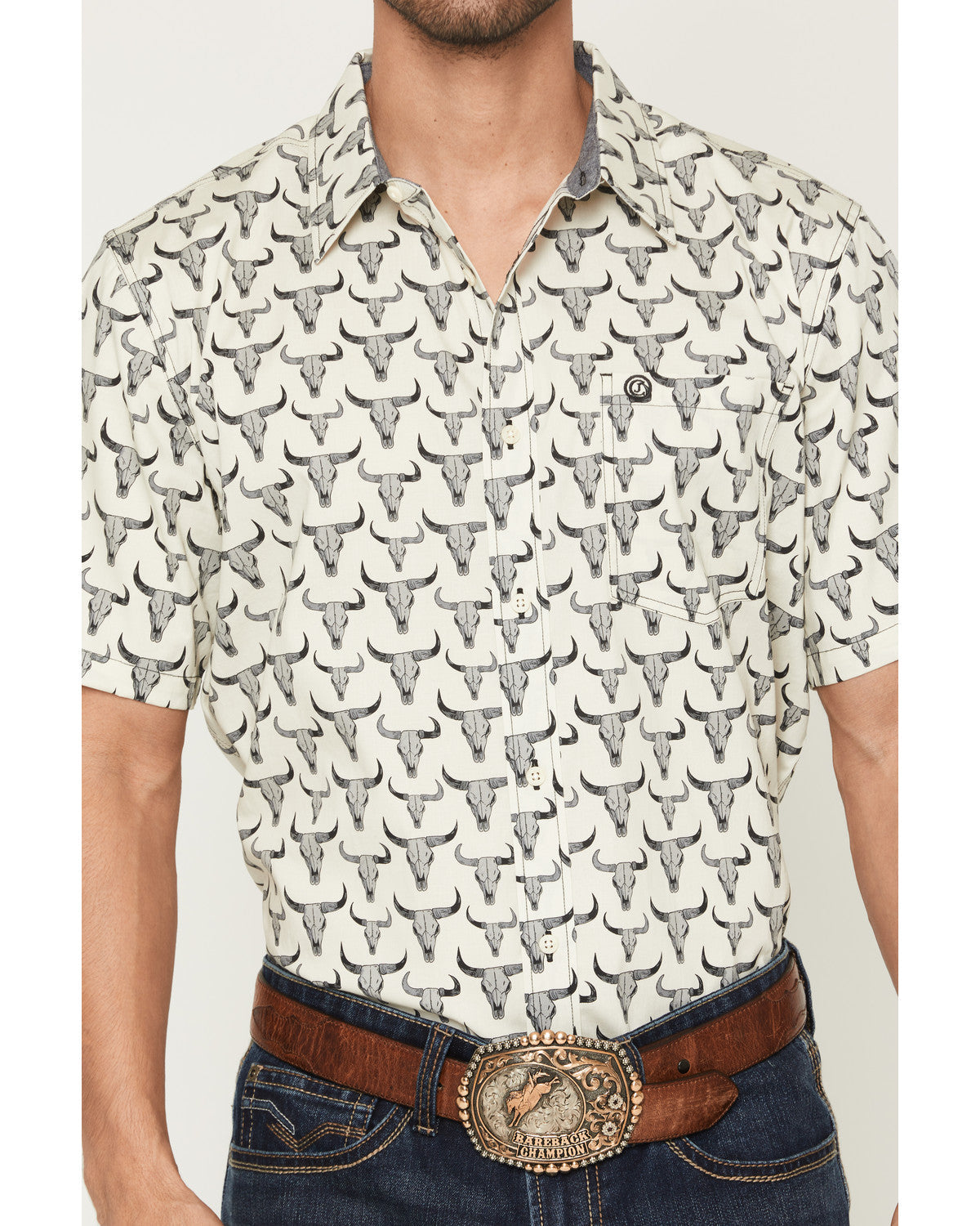 Cody James Men's Toro Steer Head Print Short Sleeve Button-Down Stretc